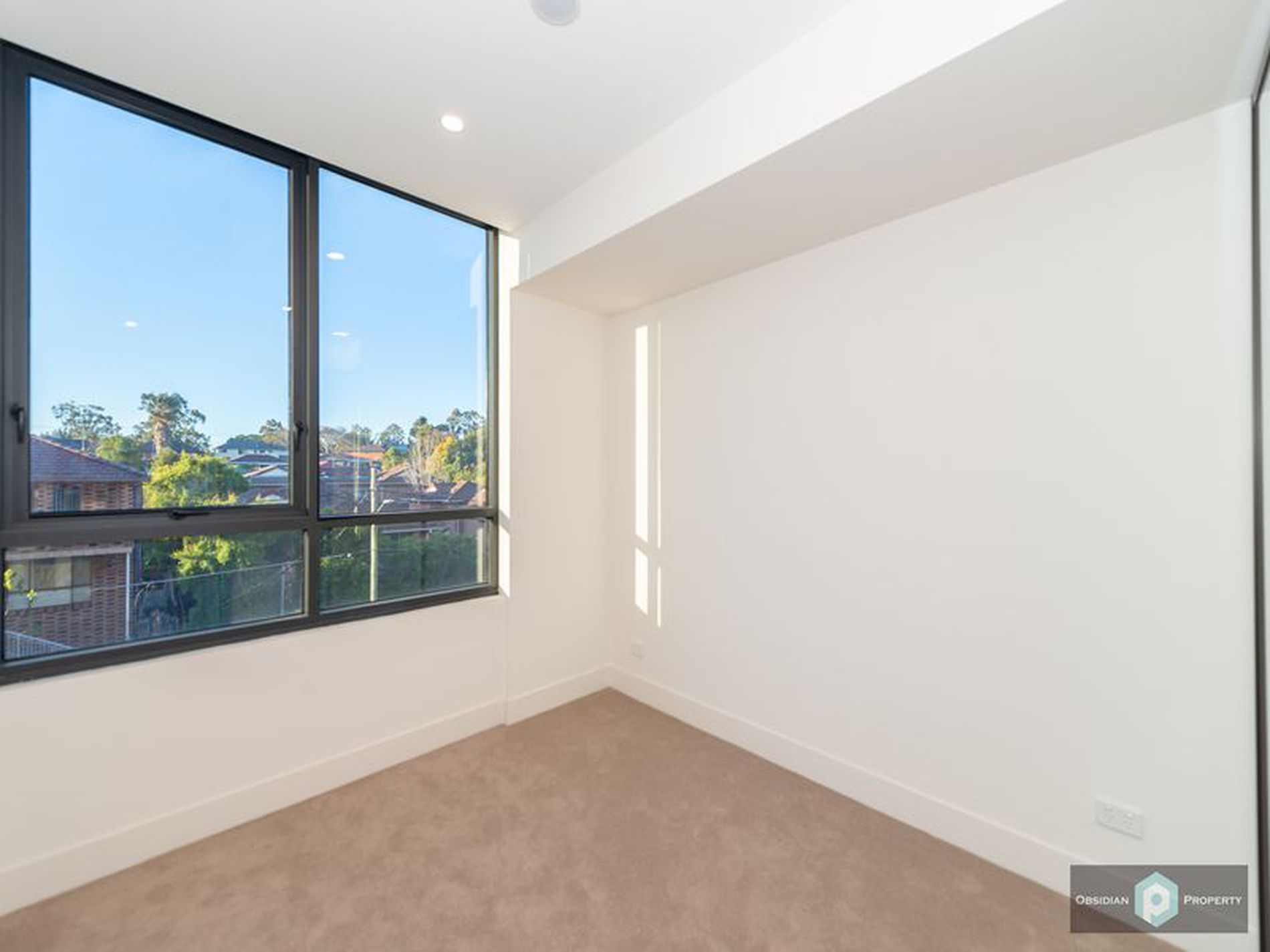 D702 / 1 Broughton Street, Parramatta