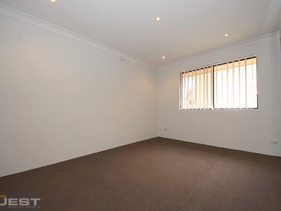 4 / 86-88 Meredith Street, Bankstown
