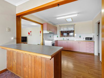 16 Lockett Street, Wynyard