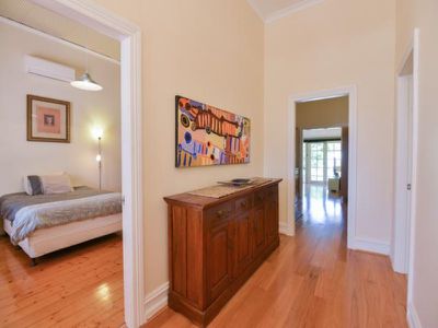 15 Bourke Street, Piccadilly