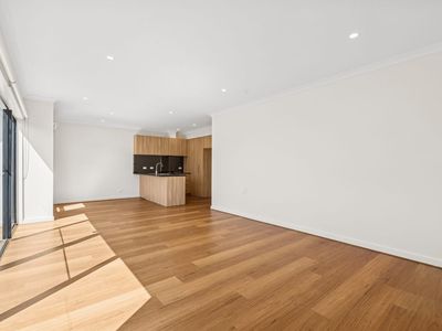 27 Jarlath Drive, Mambourin