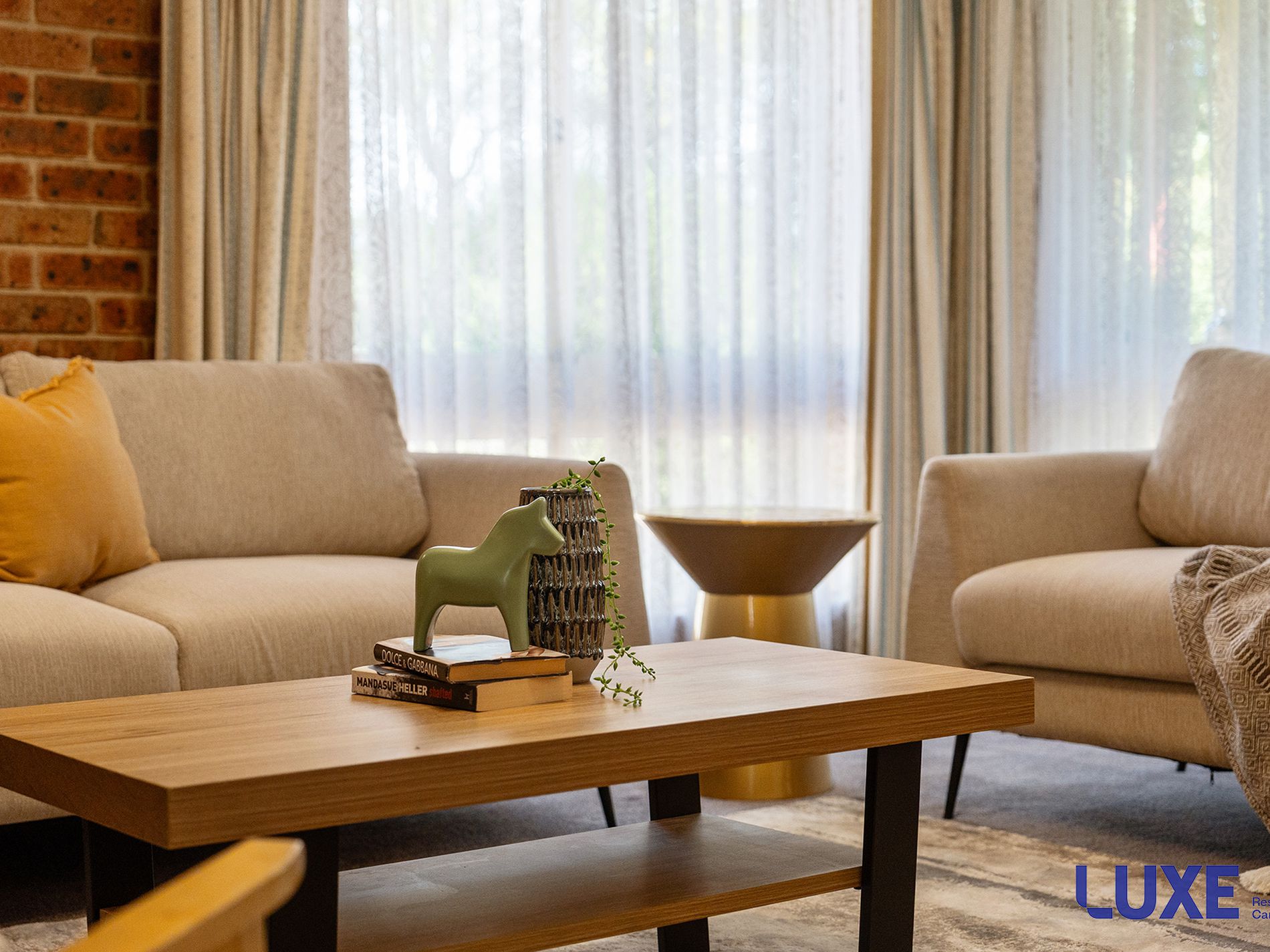 16 Gratton Place , Isaacs