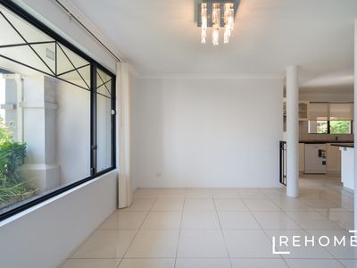 15 THURLOE WAY, Canning Vale