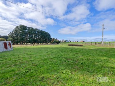 1316 Calder Road, Calder