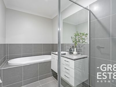 77 Morningside Boulevard, Cranbourne West