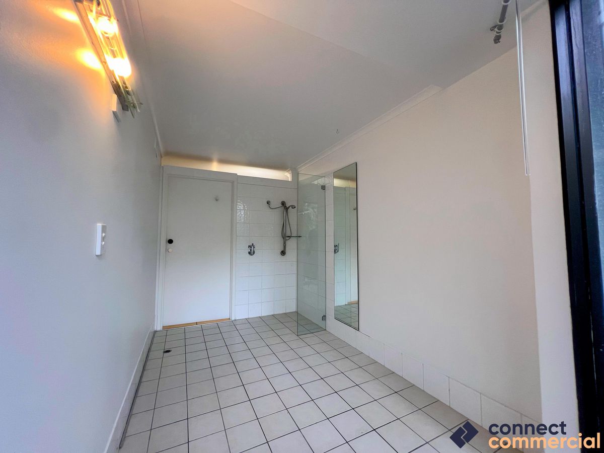 2 / 27-31 Orchid Avenue, Surfers Paradise