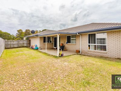 16 Weeroona Avenue, Beachmere