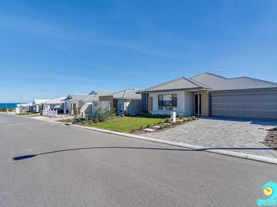 10 Paddle Way, Yanchep