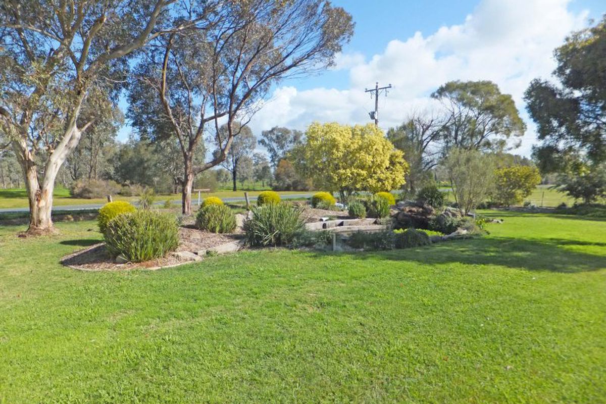 3597 Midland Highway, Stanhope