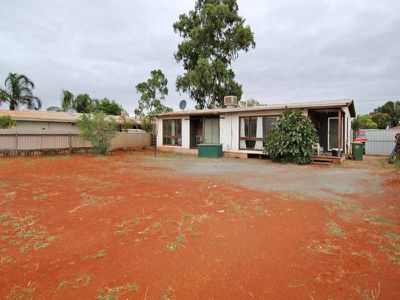 11 Nemesis Place, Kalgoorlie
