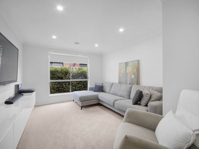 46 District Avenue, Werribee