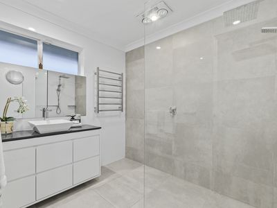 42 Farrin Street, Attadale