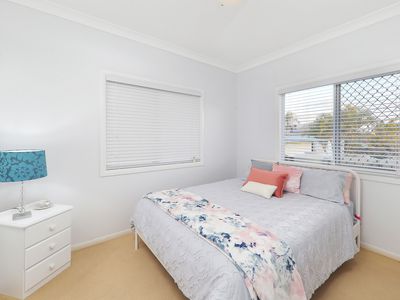 40 Thomson Avenue, Woodridge