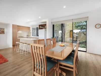 12 / 24 Craig Street, Keilor East