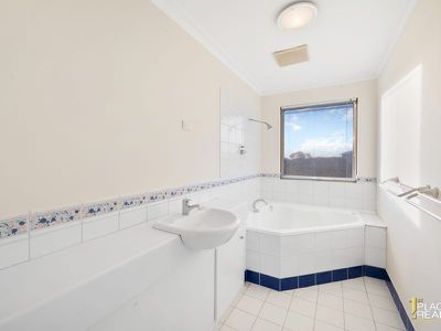 71 Emerald Ct, Singleton