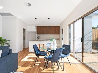 2 / 109 Eggleston Crescent, Chifley