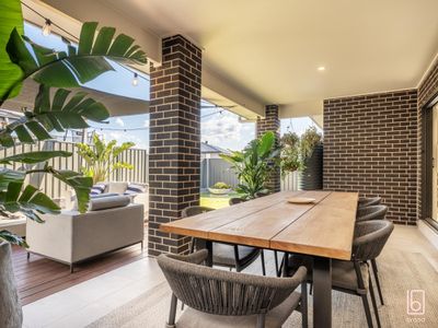 11 Satinwood Road, Woongarrah
