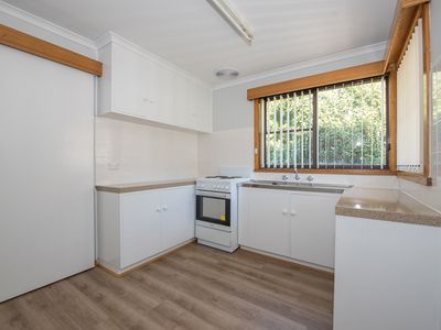 1 / 18 Guilford Road, Riverside