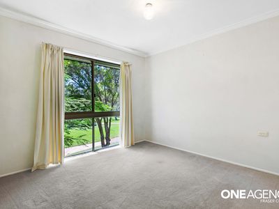 4 / 2 James Street, Urangan