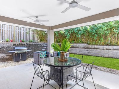 17 Jindalba Drive, Coomera