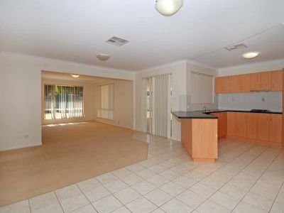 7 / 386 Hay Street, Kalgoorlie