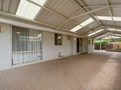 34B Chaparral Crescent, Willetton