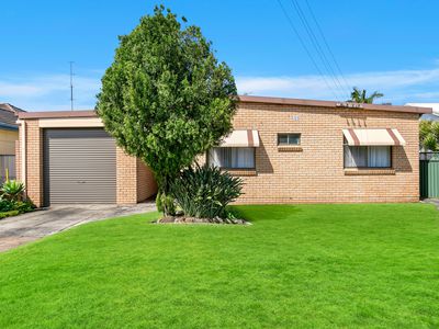 79 Waratah Street, Windang