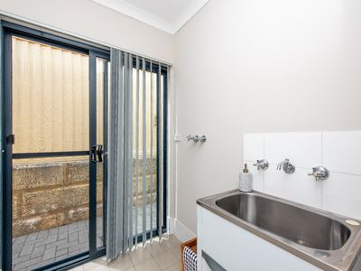 2/31 Almurta Way, Nollamara