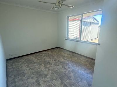 2 Abbott Way, Swan View