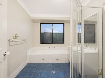 14 Dundonald Road, Hamlyn Terrace