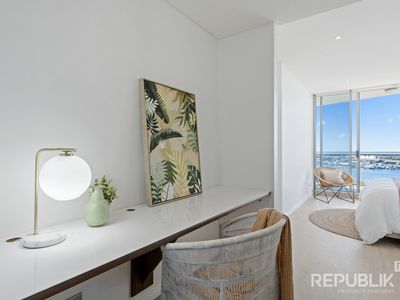 1605 / 1 Como Crescent, Southport
