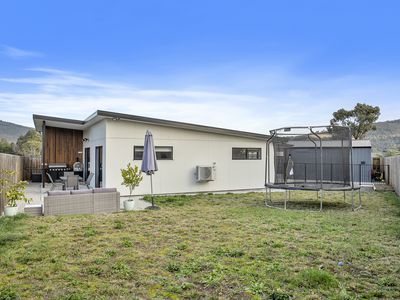 15 Debra Place, Huonville