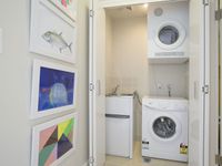 4042 level 9 / 37C Harbour Road, Hamilton