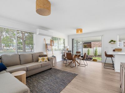 10 Lakewood Grove, Burrill Lake