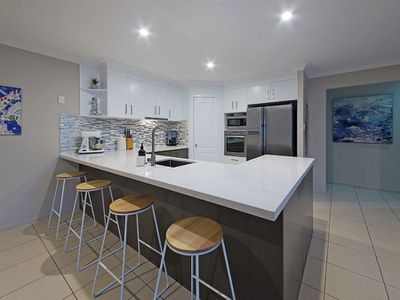 8 Venn Court, Wynnum West