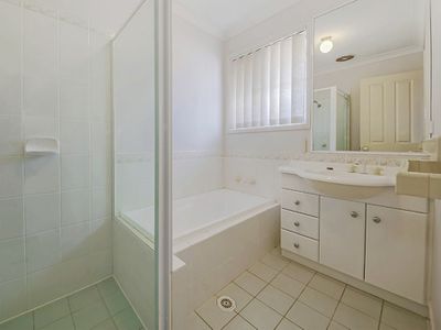 2/1 Belgarah Pl, Carina