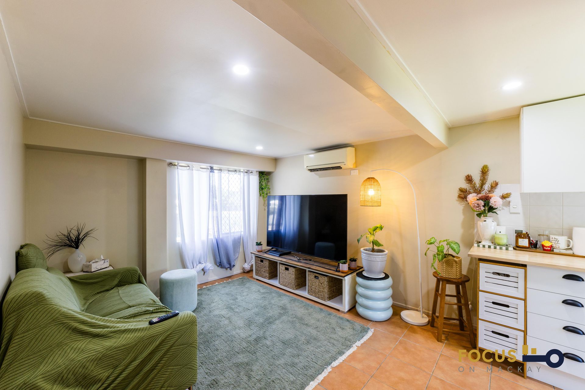 1 Holmes Drive, Beaconsfield