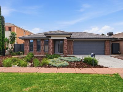 5 Niland Crescent, Point Cook