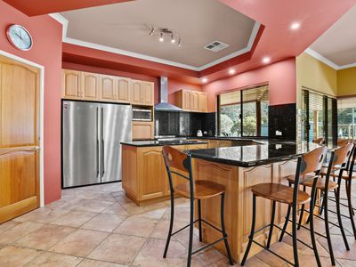 64 Egerton Drive, Serpentine