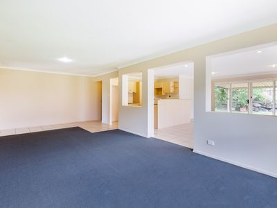 8 Redstart Street, Upper Coomera