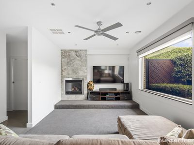 2 Darleith Terrace, Caroline Springs