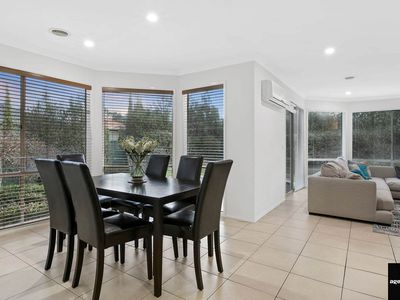 4 Riley Court, Burnside