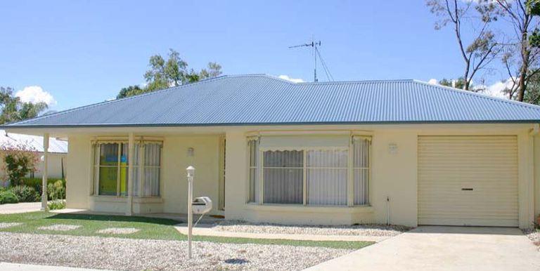 6 / 3-5 Weir Street, Euroa