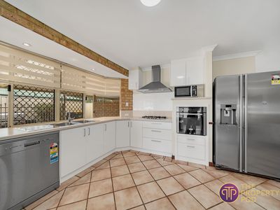 11 Starlet Court, Maddington