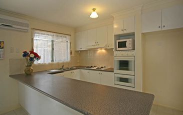 27 Thornbill Circuit, Pakenham