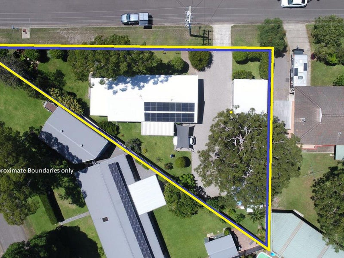 8 President Poincare Parade, Tanilba Bay, Tanilba Bay - Thumbnail 5