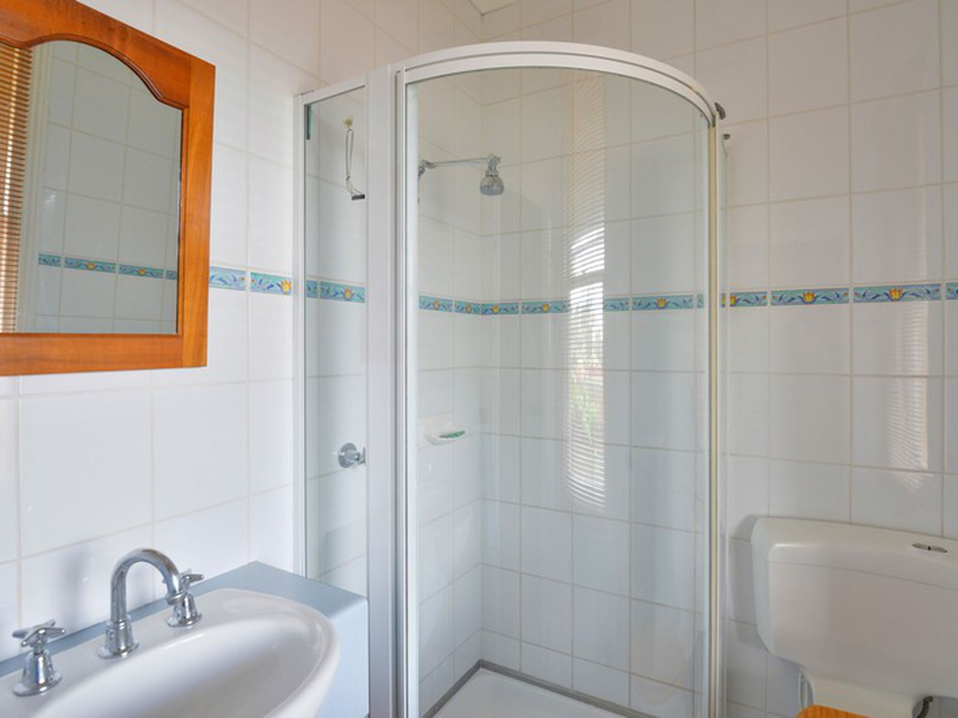 84 Varden Street, Piccadilly