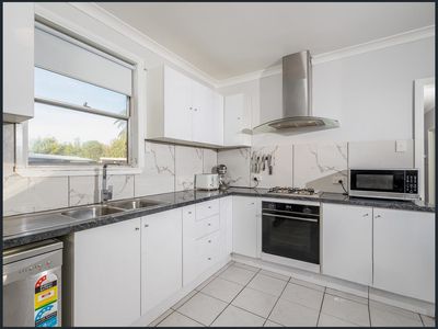 83 Carr Crescent, Mooroopna