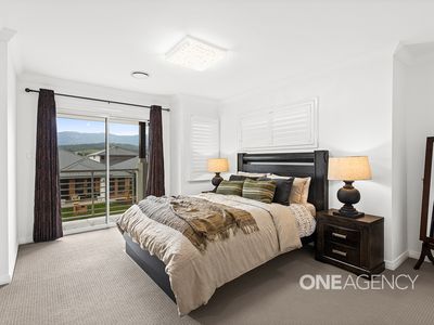 1 Honeybee Crescent, Calderwood