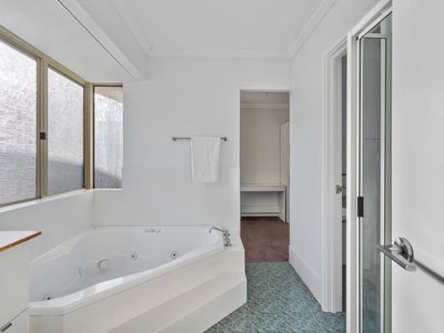 3 Caravel Way, Halls Head